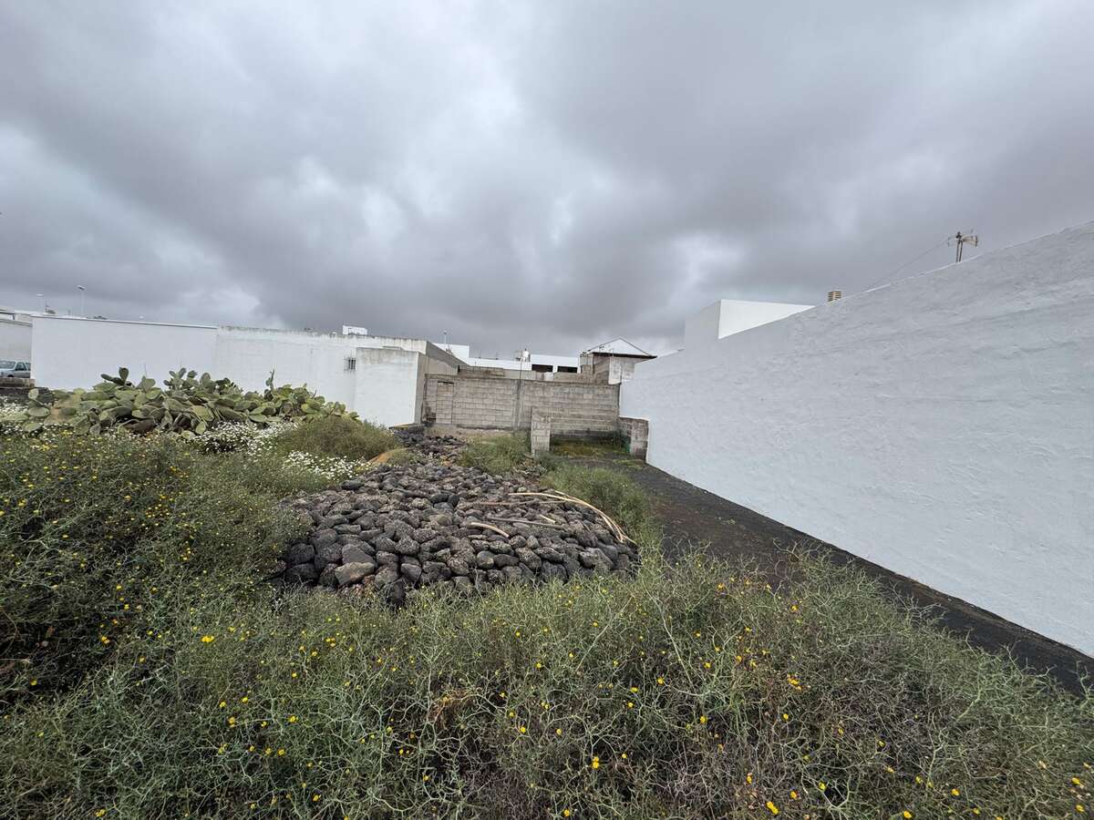 Image 1 of For Sale Urban plot – San Bartolomé, San Bartolomé, Las Palmas, Lanzarote