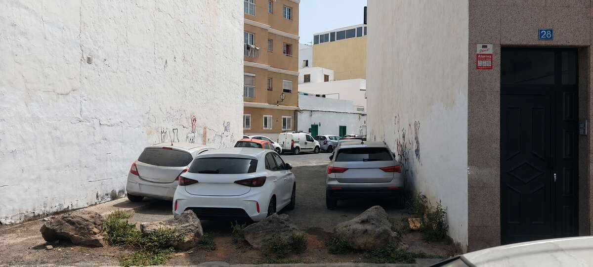 Image 1 of For Sale Urban plot – Arrecife, Las Palmas, Lanzarote