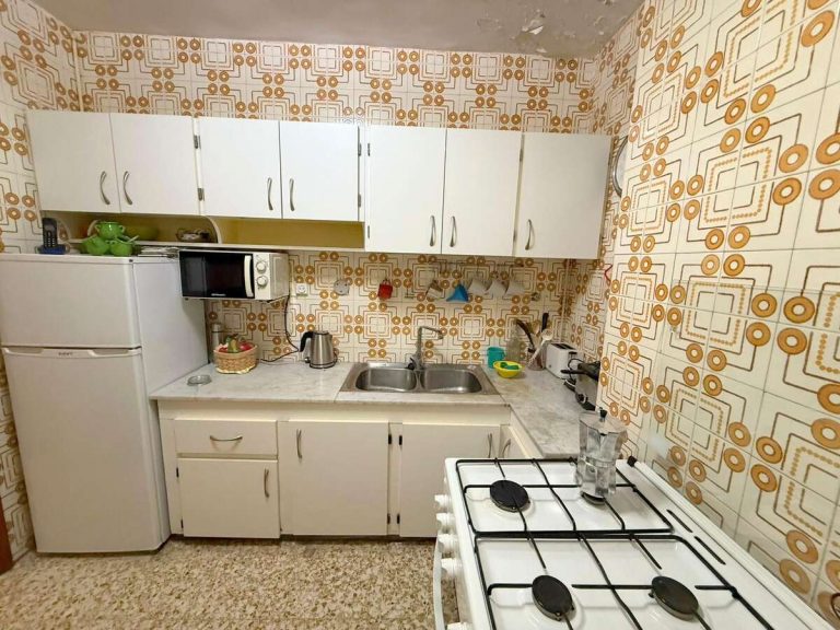 Image 2 of For Sale Flat – Arrecife Centro, Las Palmas, Lanzarote