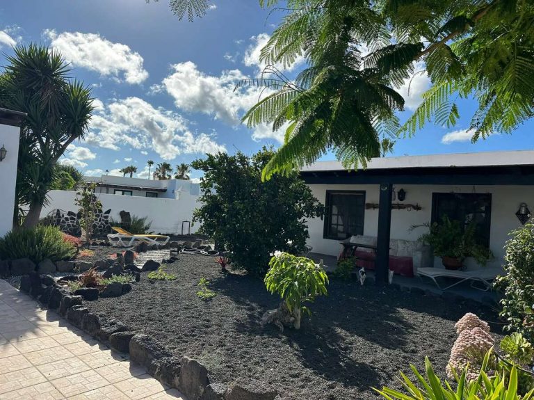 Imagen 3 de Venta Villa – Los Mojones, Tías, Las Palmas, Lanzarote