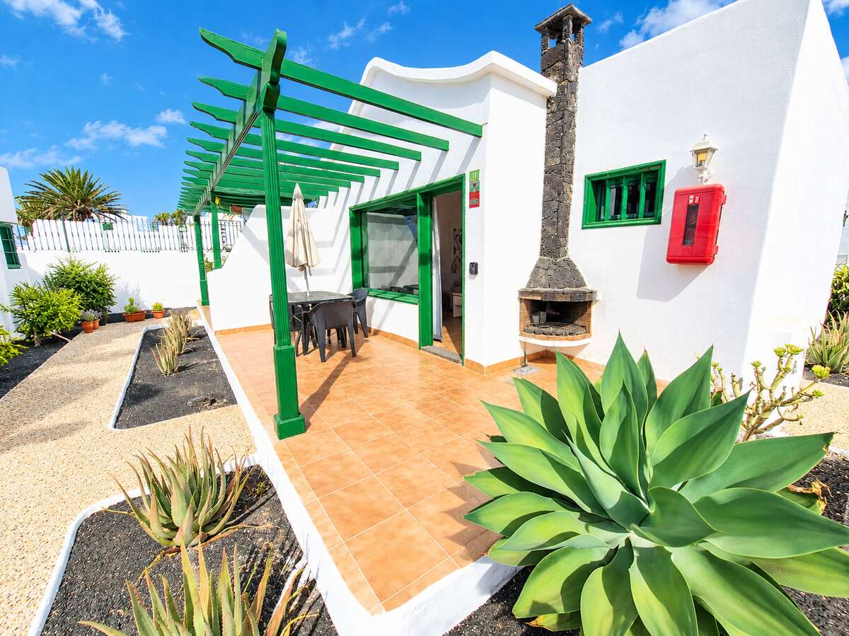 Image 1 of For Sale Bungalow – Puerto del Carmen, Tías, Las Palmas, Lanzarote