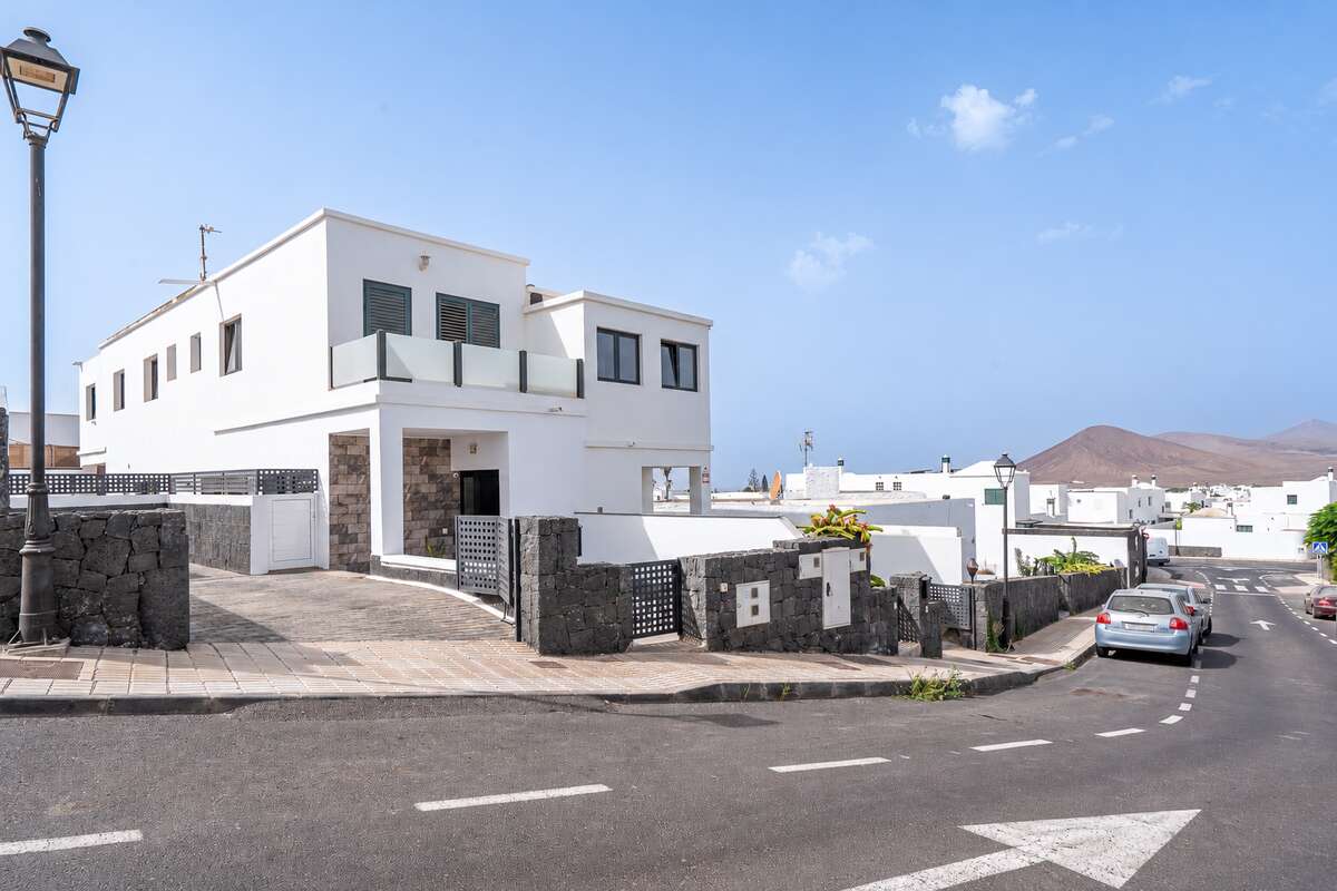 Image 1 of For Sale Duplex – El Lugar de Abajo -tahiche, Teguise, Las Palmas, Lanzarote